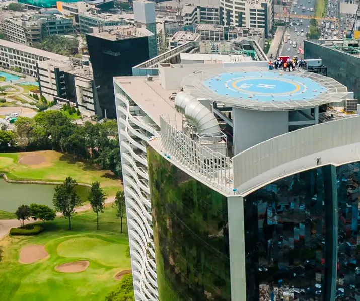 Helipuerto en el edificio more de oficinas prime en surco para oficinas en venta en surco y de oficinas en alquiler en surco.